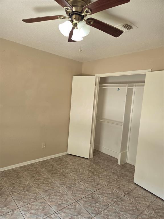 Building Photo - 11547 S Kirkwood Rd
