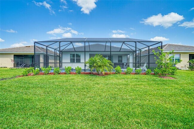 Building Photo - 3250 Weston Manor Dr
