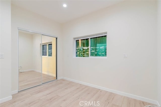 Building Photo - 10526 Hillhaven Ave