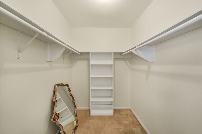 Building Photo - 7818 Kleingreen Ln