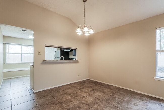 Building Photo - 2438 Autumn Springs Ln