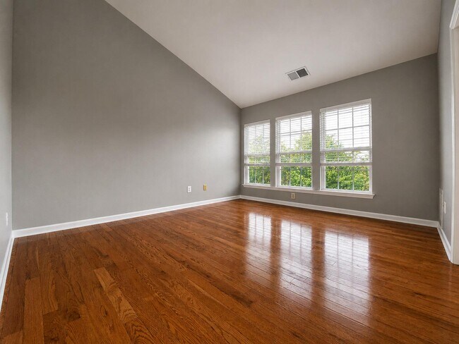 Building Photo - 21002 Kittanning Ln