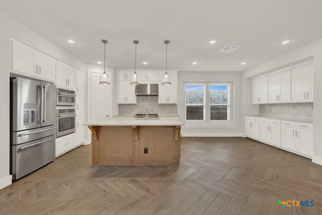 Building Photo - 1031 Lime Gruene