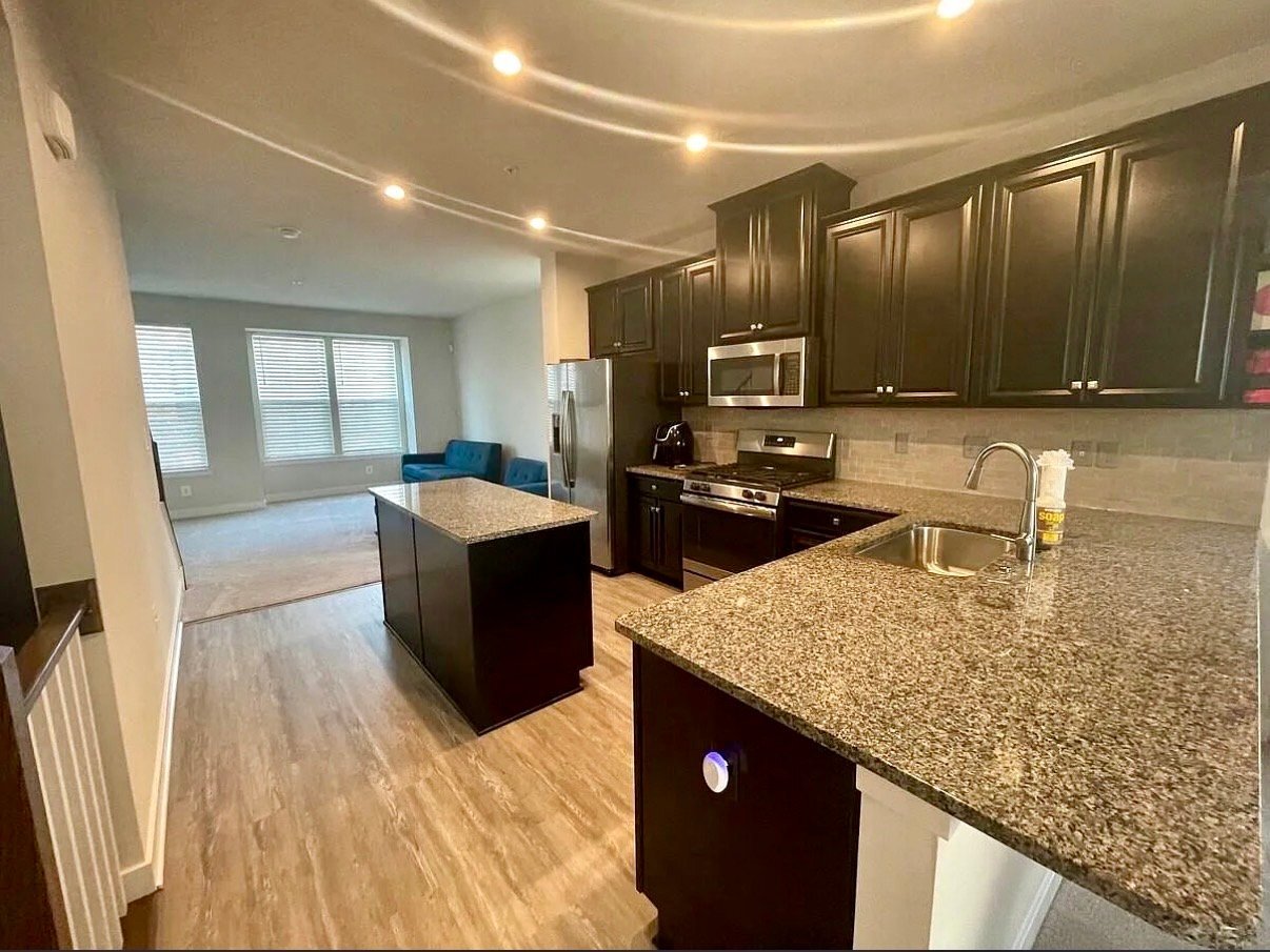 Building Photo - 2818 Arts Vista Blvd