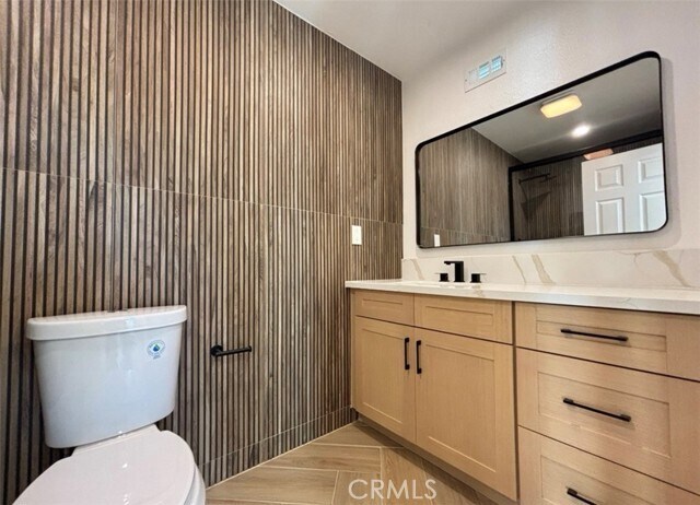 Building Photo - 6210 Halstead Ave