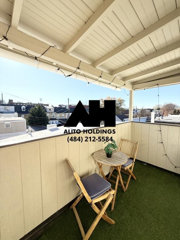 Building Photo - 1012 W Turner St