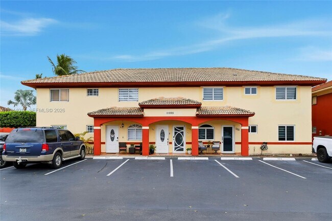 Building Photo - 11025 W Okeechobee Rd