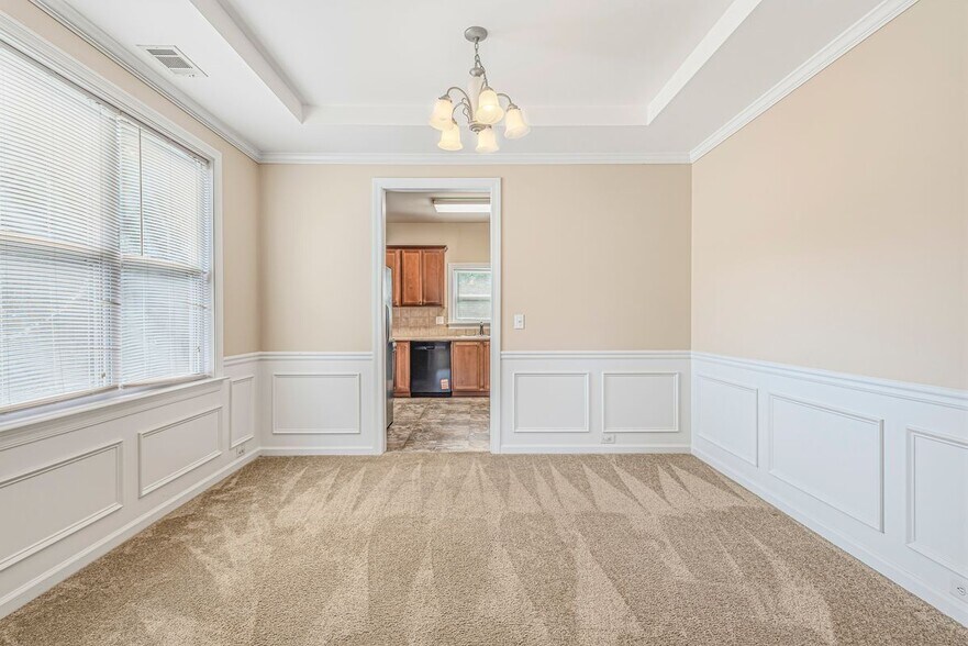 Building Photo - 1807 Preserve Creek Way