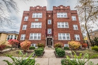 Building Photo - 10425-10429 S Vernon Ave