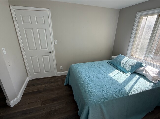 Building Photo - LAND CONTRACT (RENT-TO-OWN)