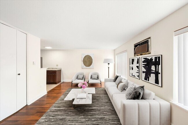 Building Photo - 260 Tremont St