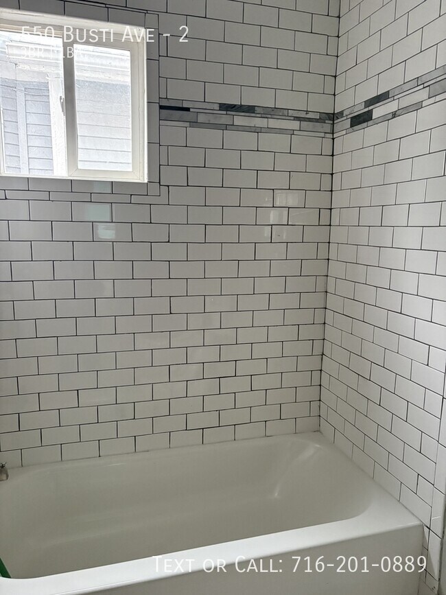 Building Photo - 550 Busti Ave