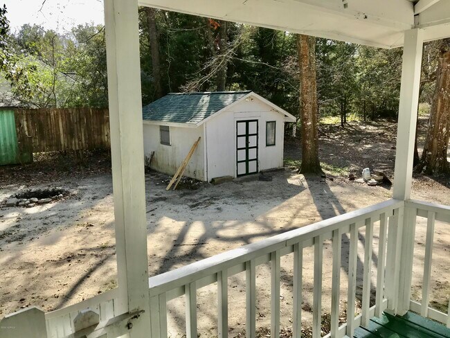 Building Photo - 102 Ned Ln