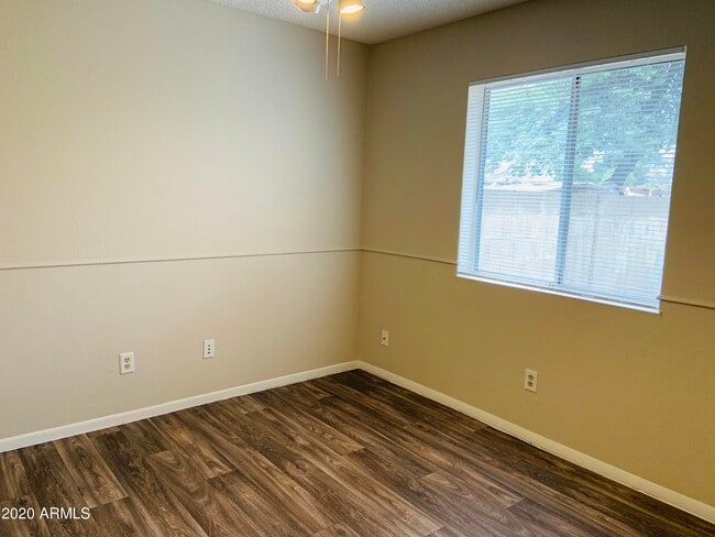 Building Photo - 13212 N 51st Ln