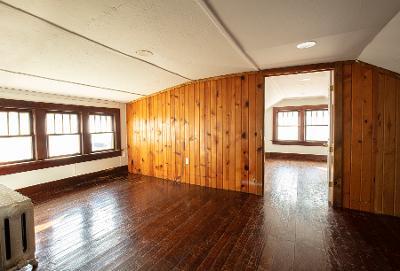 Building Photo - 202 S Ives St