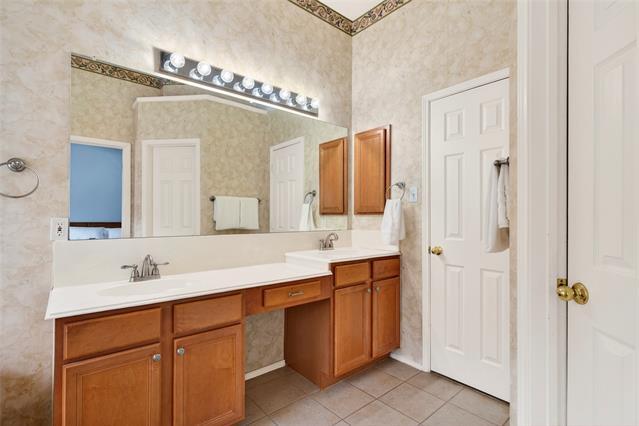 Building Photo - 9818 Asheboro St