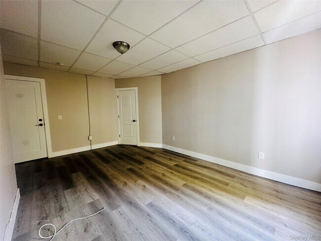 Building Photo - 86.5 Garden St