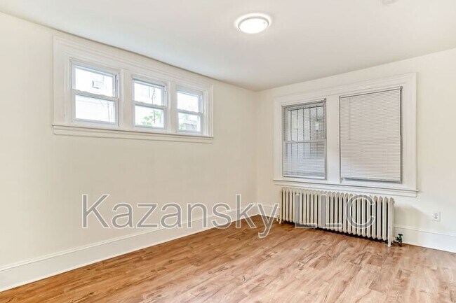 Building Photo - 4515 N Marvine St