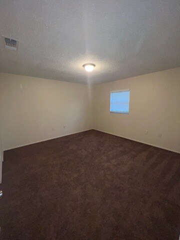 Building Photo - 1200 Forest Hill Dr
