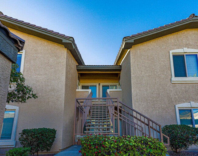 Building Photo - Great 2 Bedroom Southwest Vegas Condo With...