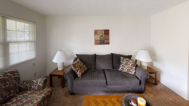 Building Photo - 279 Crabapple Cir