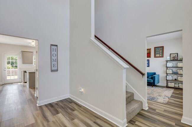 Building Photo - COMING JUNE 2026! (Pet Friendly)