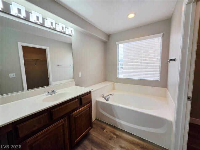 Building Photo - 8327 Fort Hallock Ave