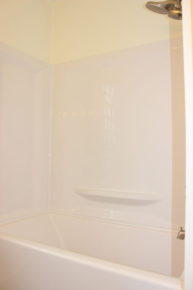 Building Photo - 2723 Taylor St NE