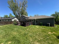 Building Photo - 1519 Yount St
