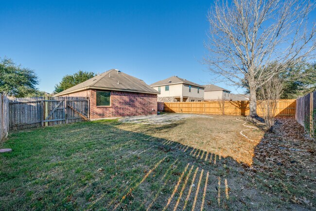 Building Photo - 3125 Muntjac