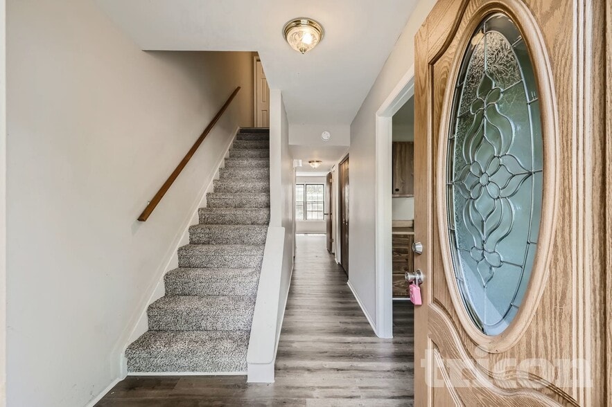 Building Photo - 1103 Riverboat Ct
