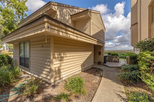 Building Photo - 310 Brockinton Marsh