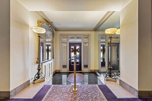 Building Photo - 3401 Greenway