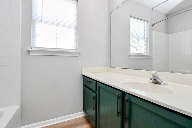 Building Photo - 3731 Bullard St