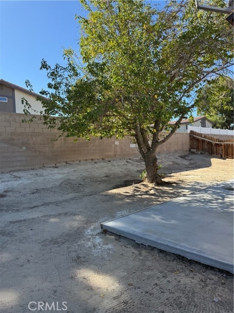 Building Photo - 15171 Wildrose St