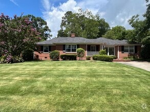 Building Photo - Beautiful 4 Bedroom with 4 Baths