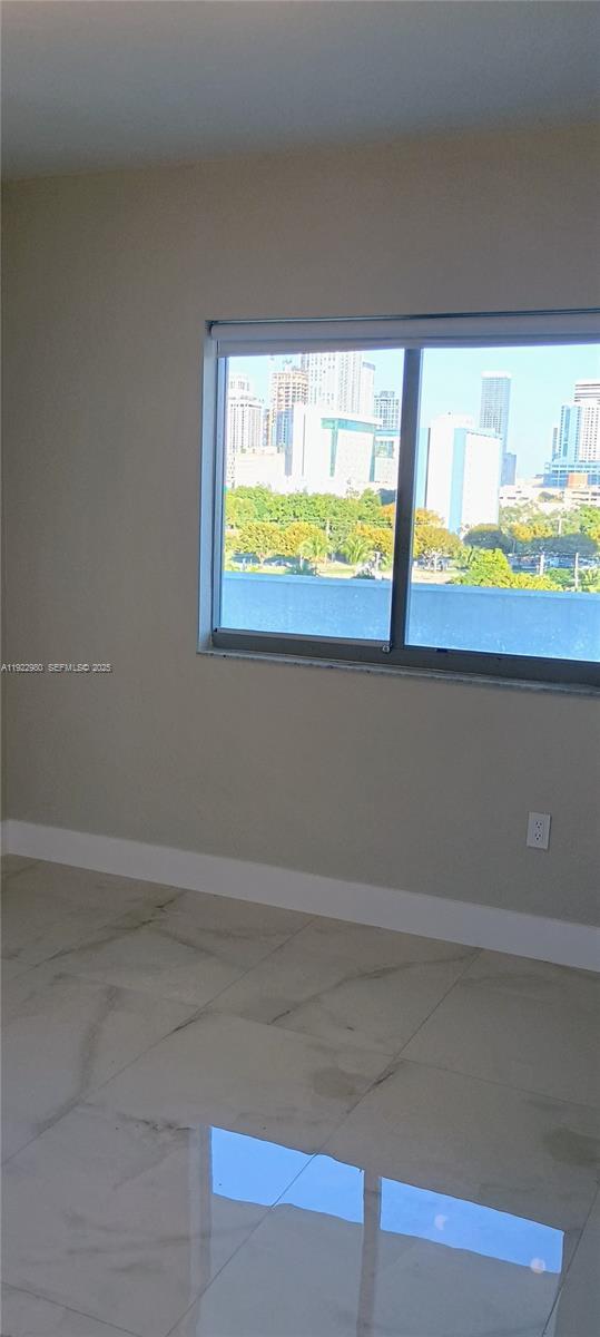 Building Photo - 36 NW 6th Ave