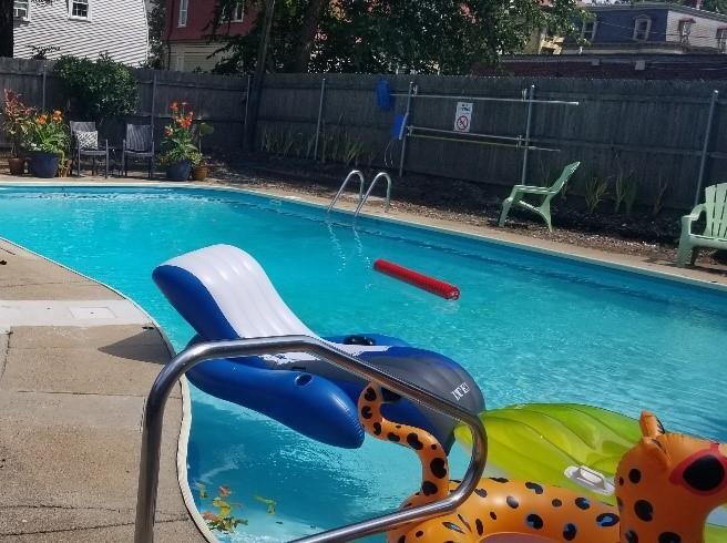 Building Photo - 8 Slocum St