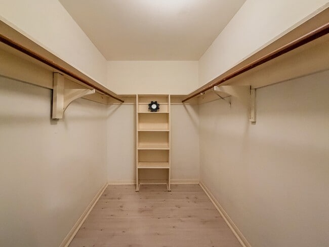 Building Photo - 2574 Marilee Ln