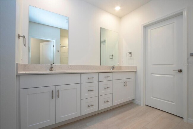 Building Photo - 12609 Aura Moonlight Ter