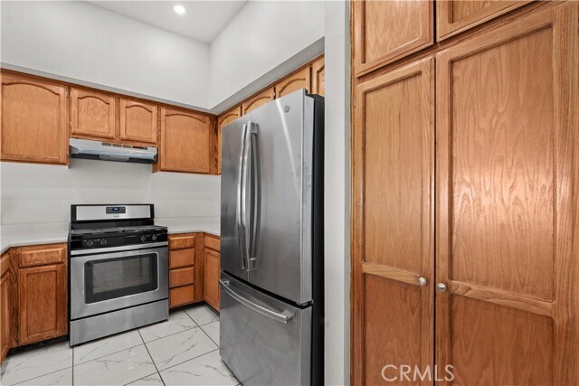 Building Photo - 1559 Winona Blvd