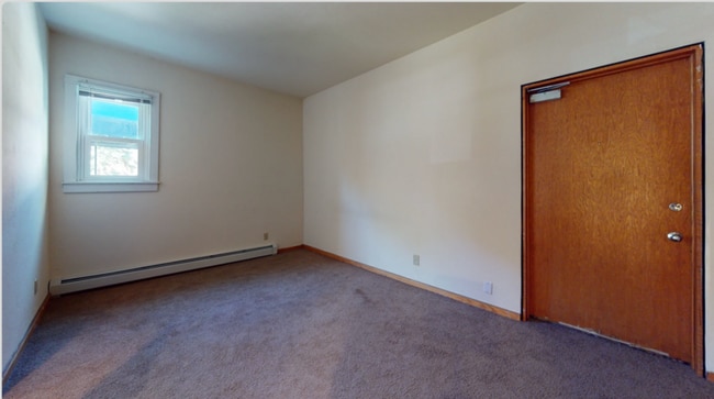 Building Photo - 10 Langdon St