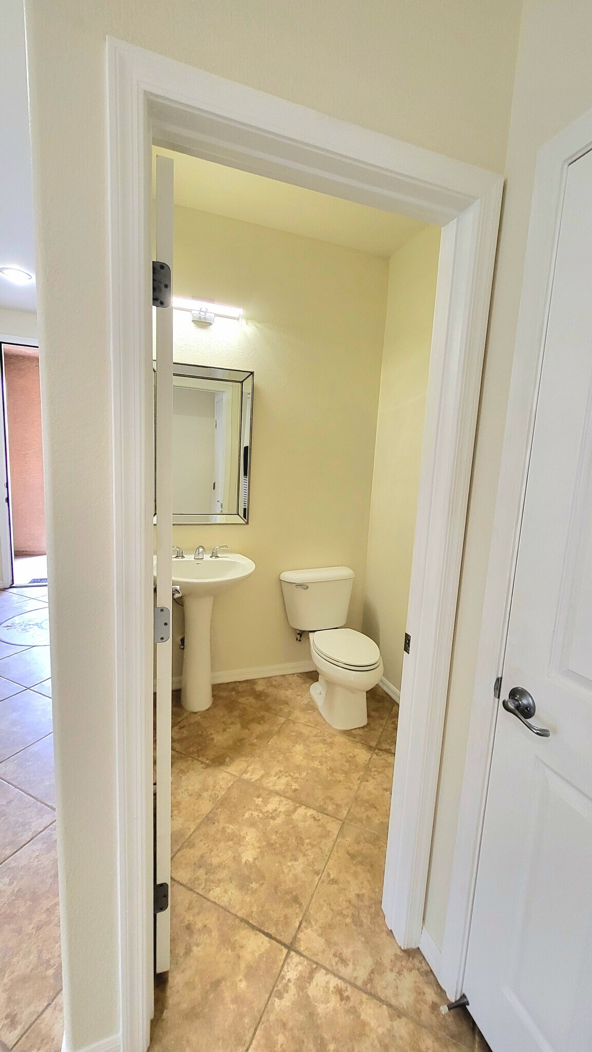 Building Photo - 5761 E Badlands Ln