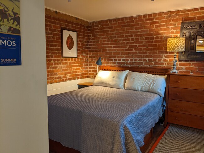 Bedroom - 1738 Martin Luther King Jr Way