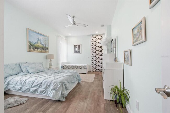 Building Photo - 118 Whispering Pine Dr