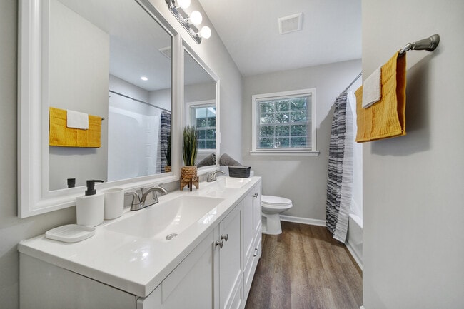 Building Photo - 6215 Robinson Church Rd