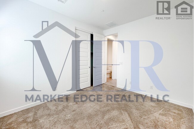 Building Photo - 5Bed/3Bath Home in Vistancia! $399 MOVE-IN...
