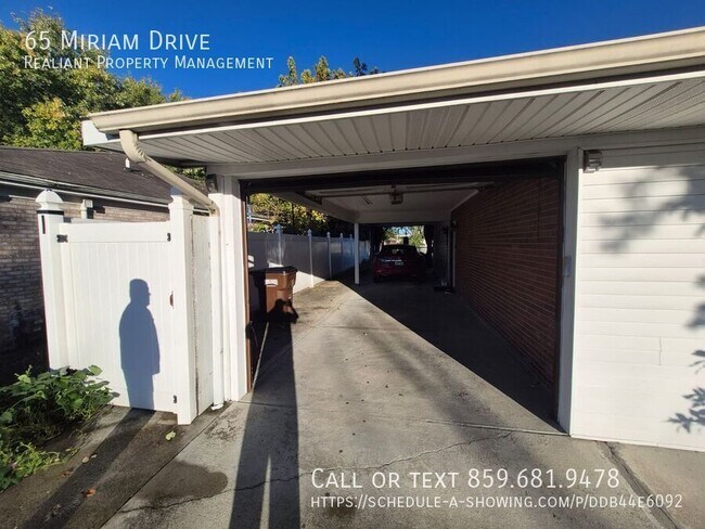 Building Photo - 65 Miriam Dr