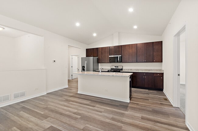 Building Photo - 64 Olympus Dr