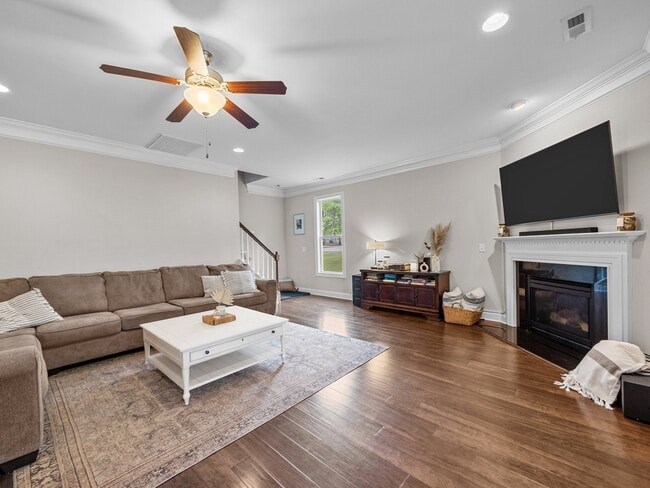 Building Photo - 154 Cornel Ln